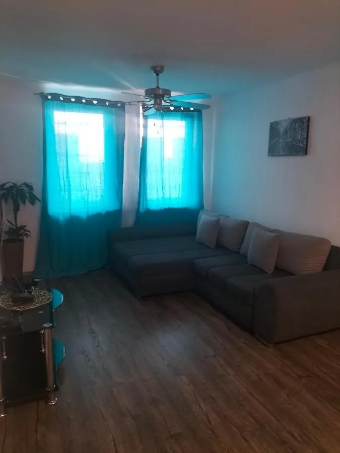 01 Stuttgart Holiday Apartment